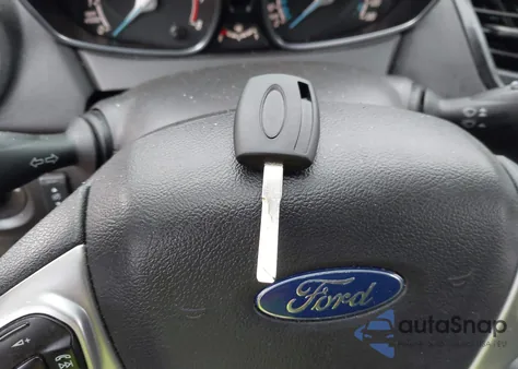 2019 Ford Fiesta Se z USA, uszkodzony, nr VIN 3FADP4BJ2KM133911